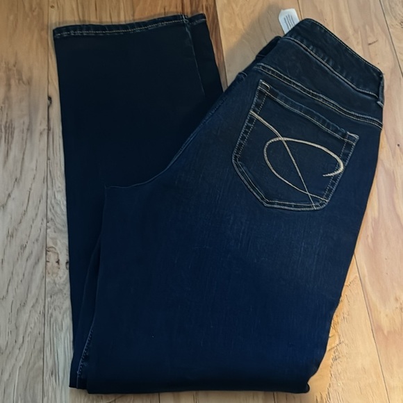 Chico's Midnight Blue Skinny Jeans - Picture 3 of 8